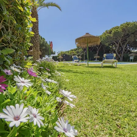 Appartement Cubo's Penthouse Cabopino Port & Parking Marbellac