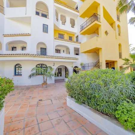 Appartement Cubo's Penthouse Cabopino Port & Parking Marbella
